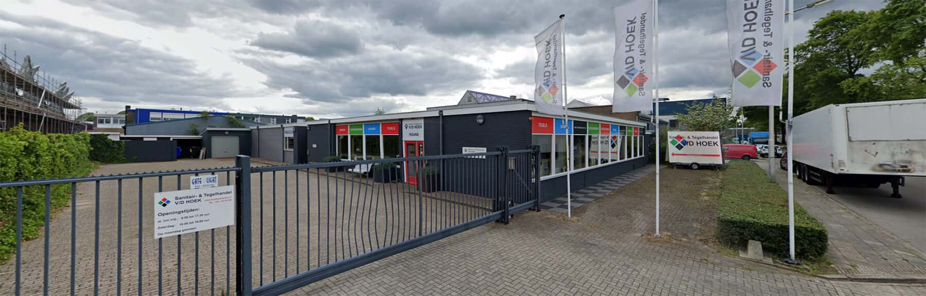 Verkooppunt Van den Hoek – Tegels, badkamers & sanitair